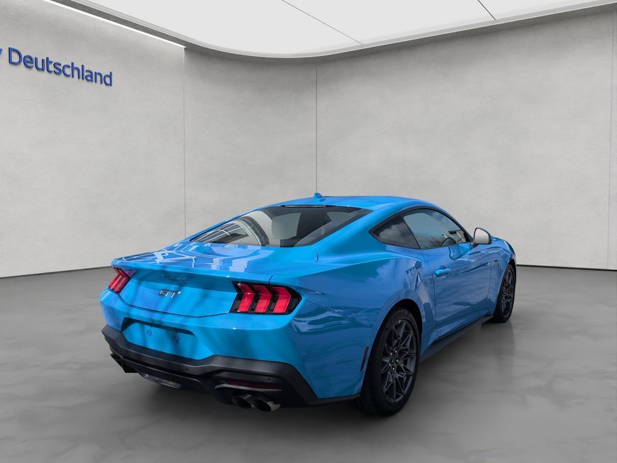 Ford Mustang 2025