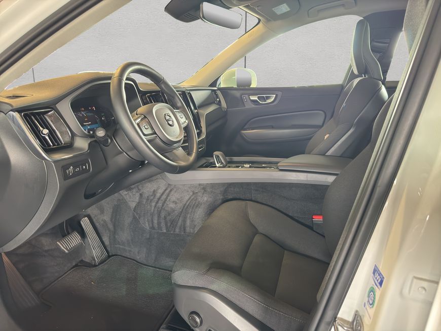 Volvo XC60 2022