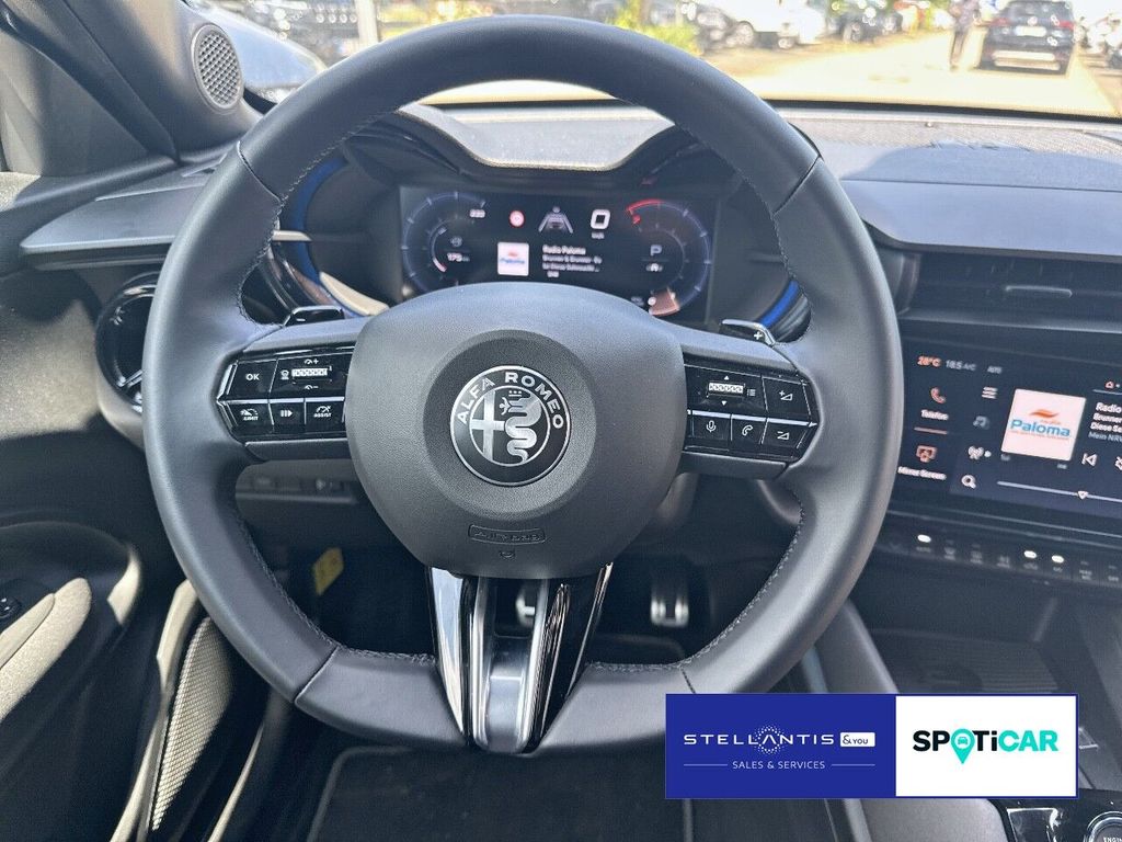 Alfa Romeo Junior 2025