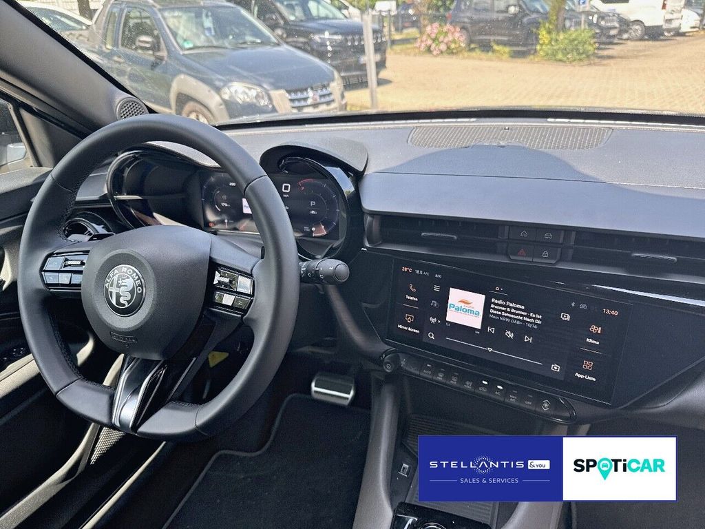 Alfa Romeo Junior 2025