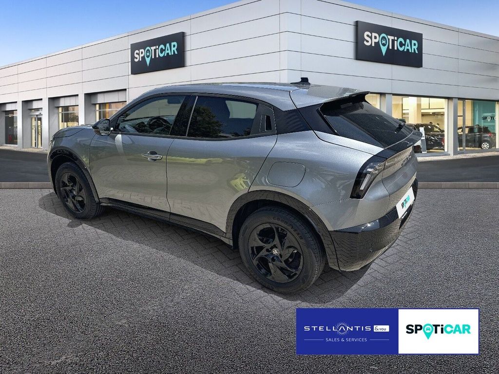 Alfa Romeo Junior 2025