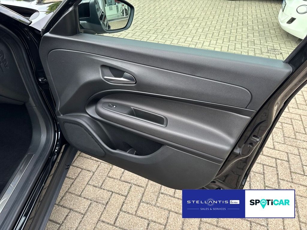 Alfa Romeo Junior 2024