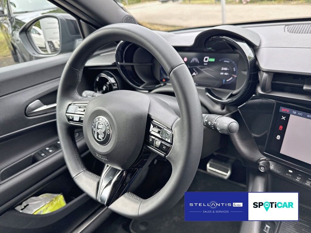 Alfa Romeo Junior 2024