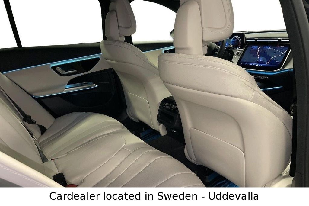 Mercedes-Benz E 300 2025