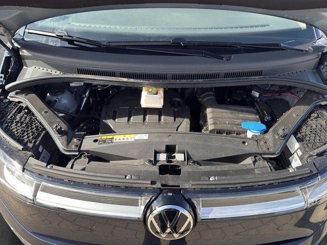 Volkswagen T7 Multivan 2025