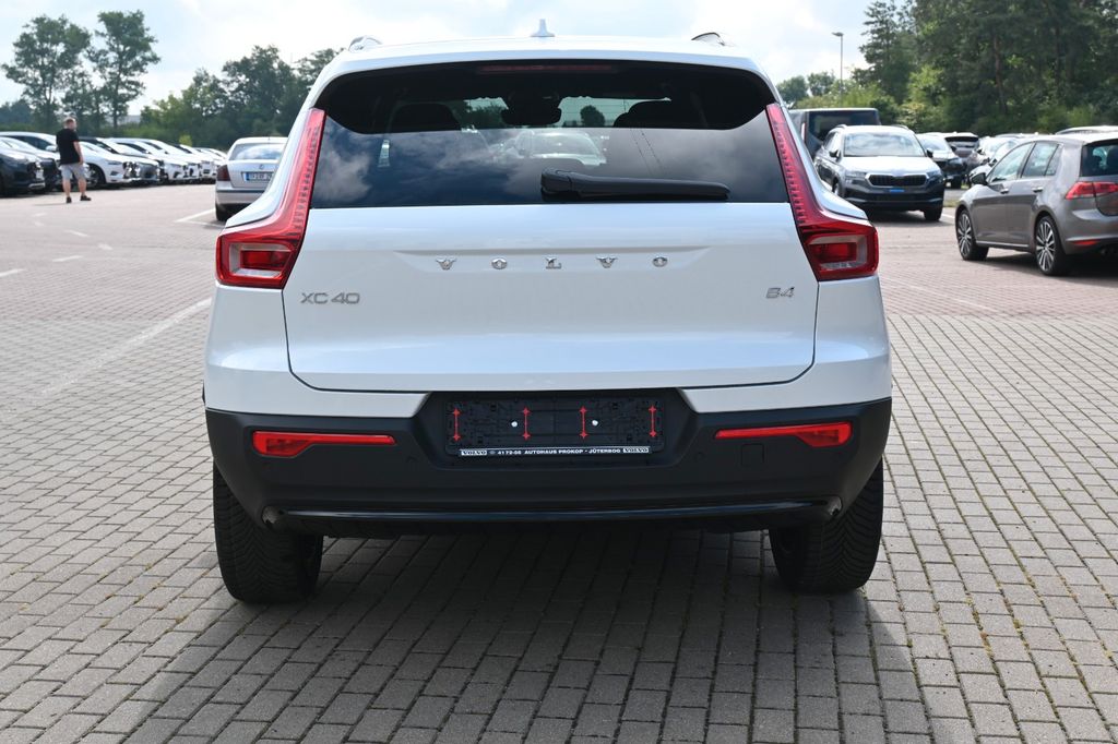 Volvo XC40 2024