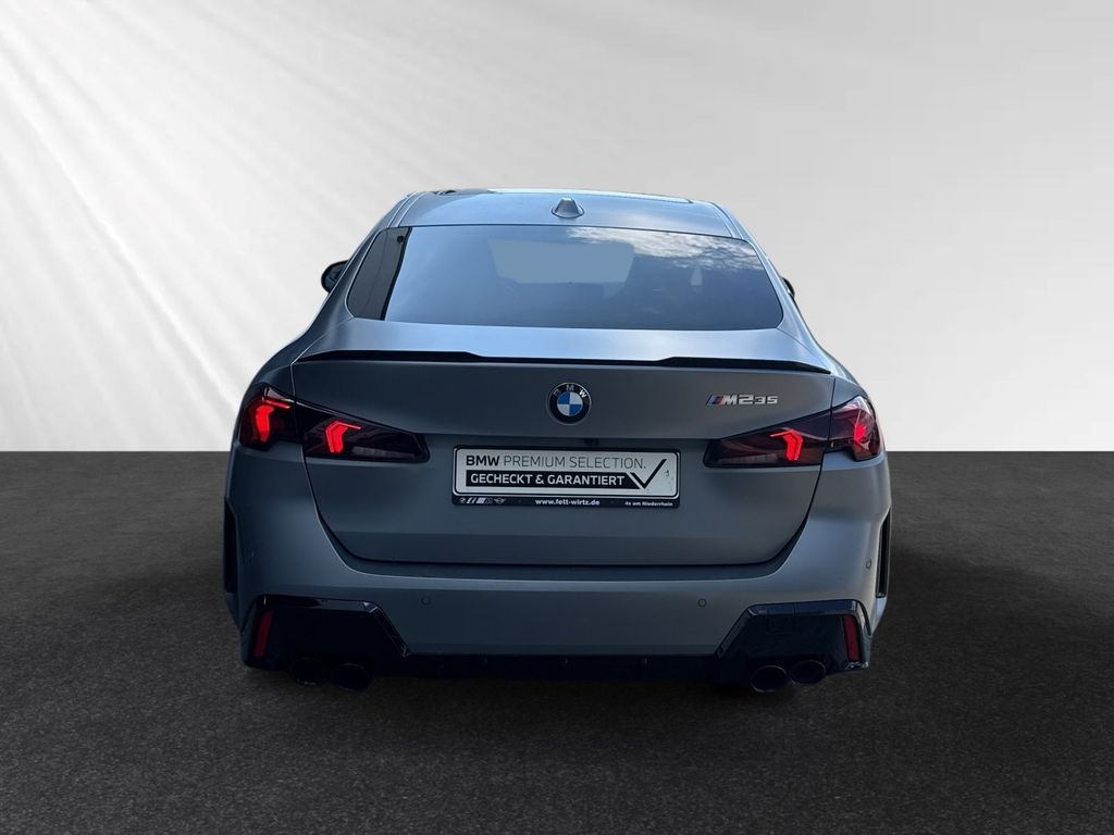 BMW M235 2024