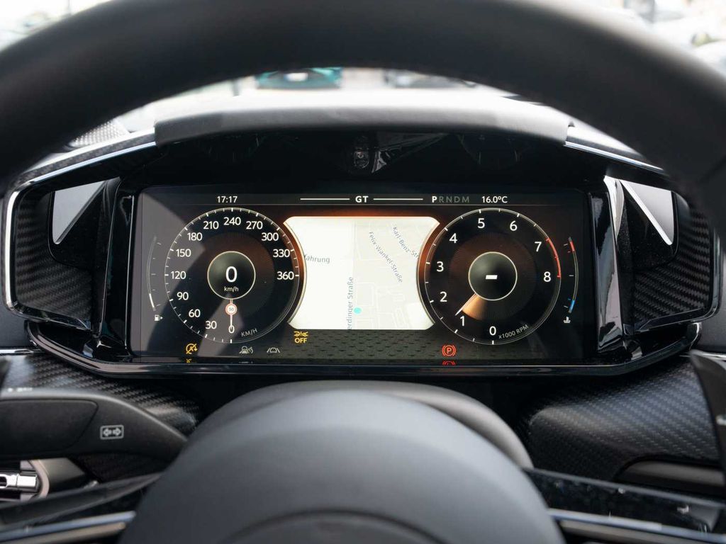 Aston Martin Vanquish 2025