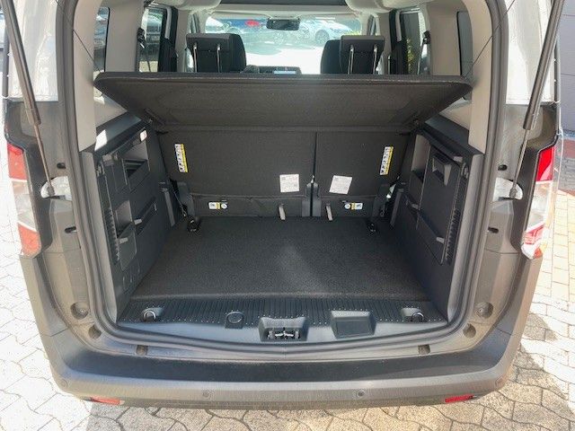 Ford Tourneo Courier 2025