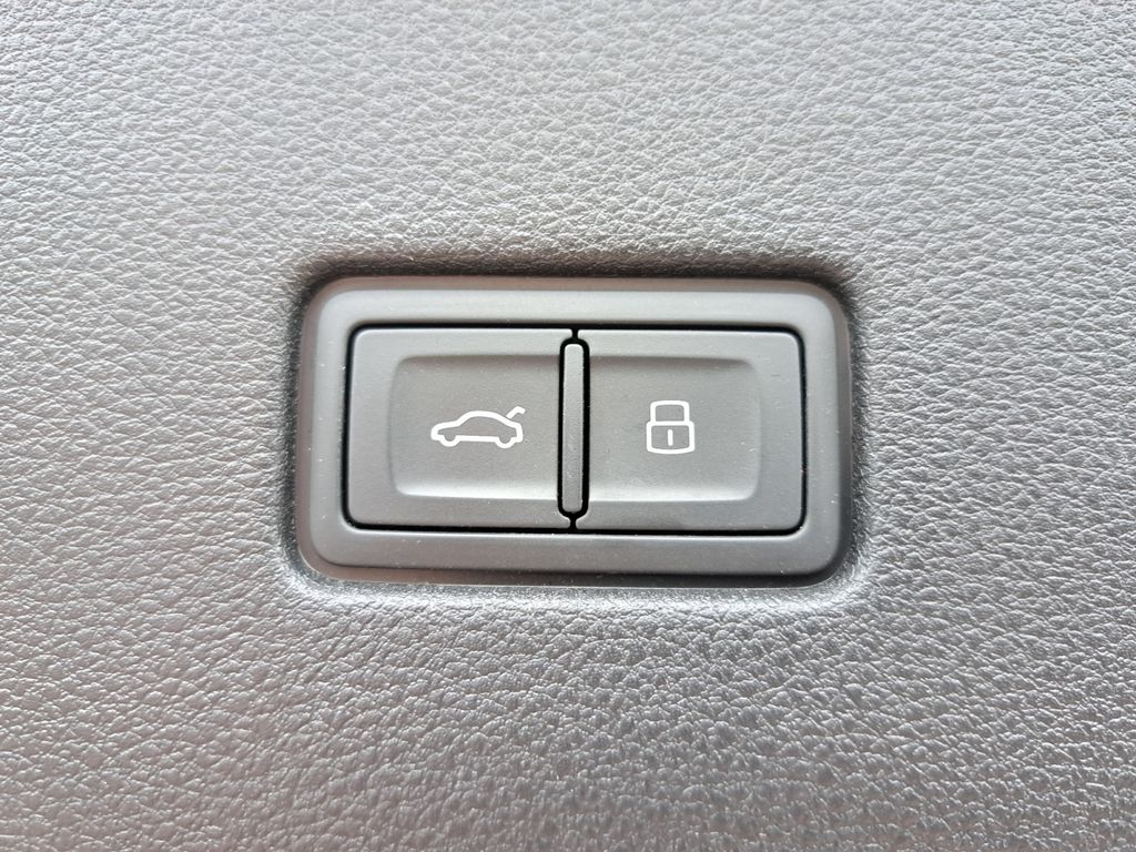 Audi SQ8 2022