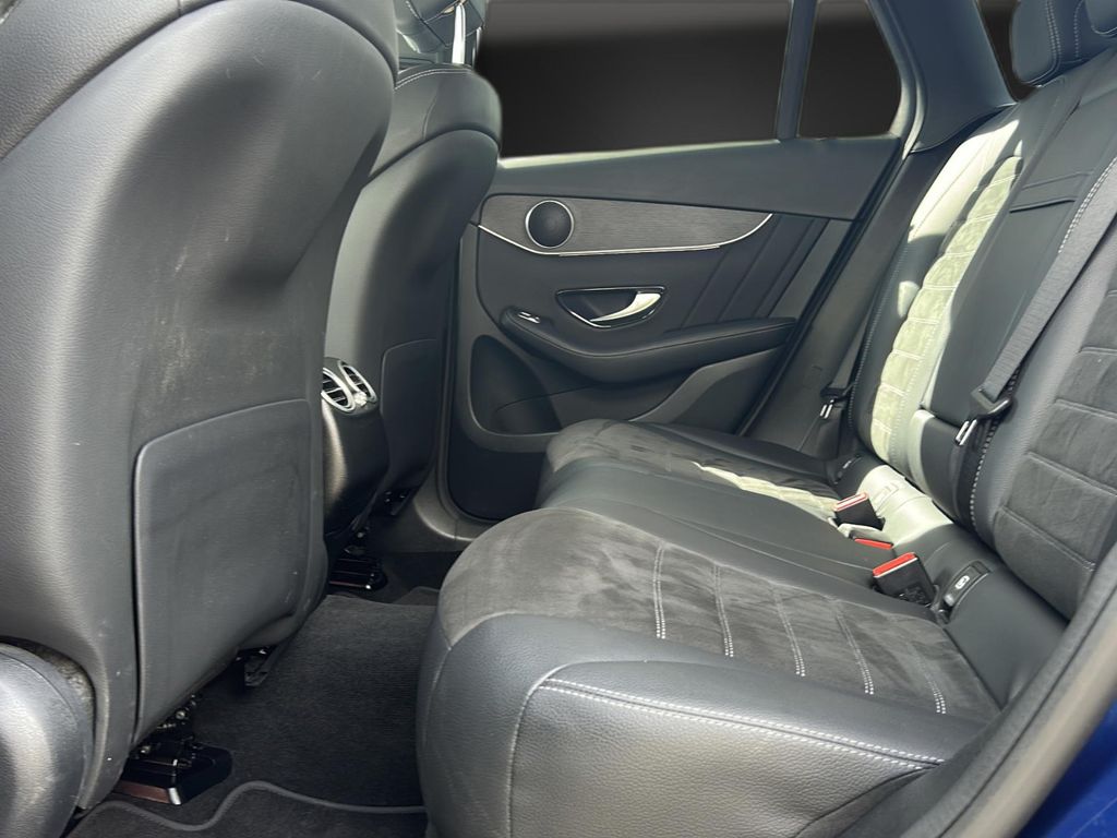 Mercedes-Benz GLC 300 2021