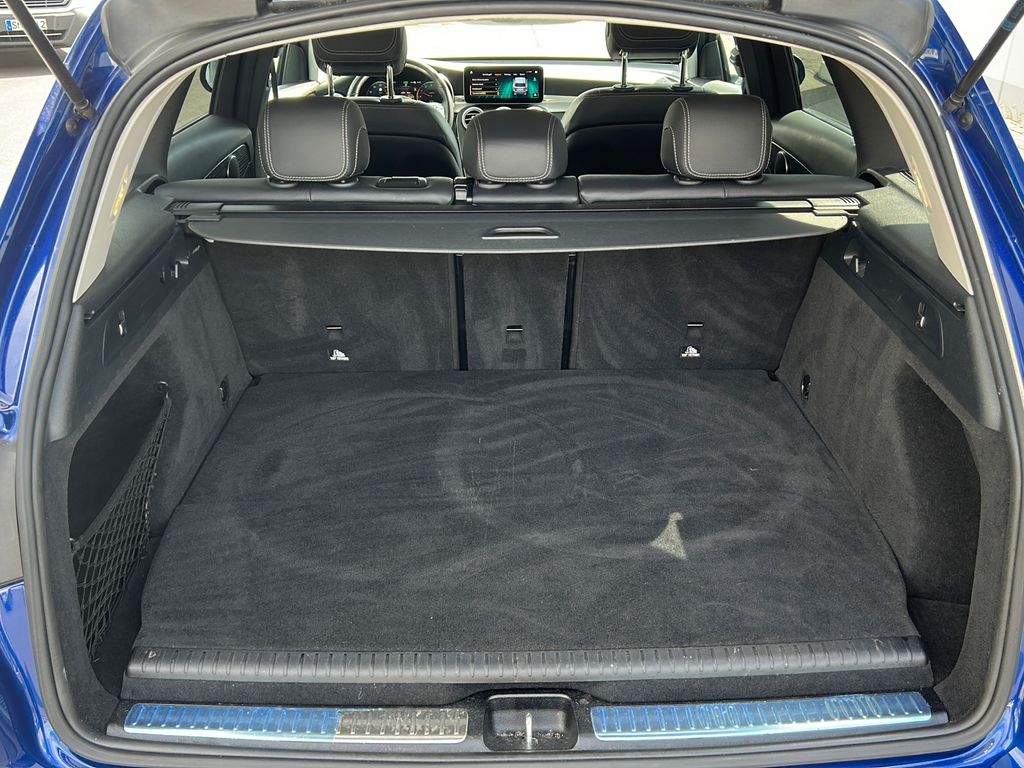 Mercedes-Benz GLC 300 2021