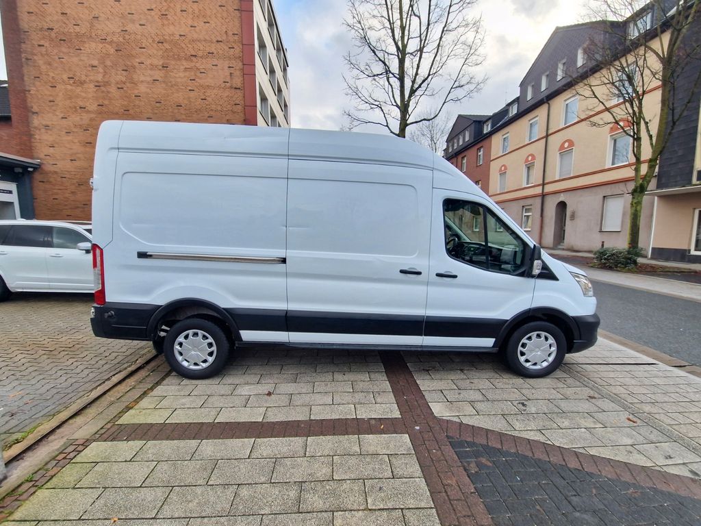 Ford Transit 2019