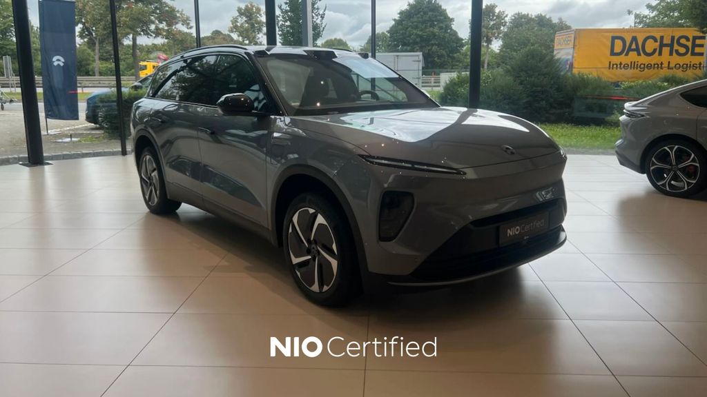 NIO EL8 2024