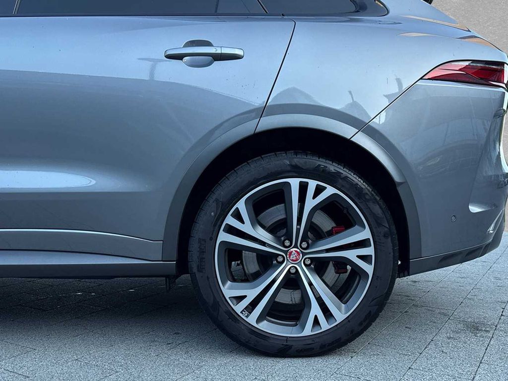 Jaguar F-Pace 2022