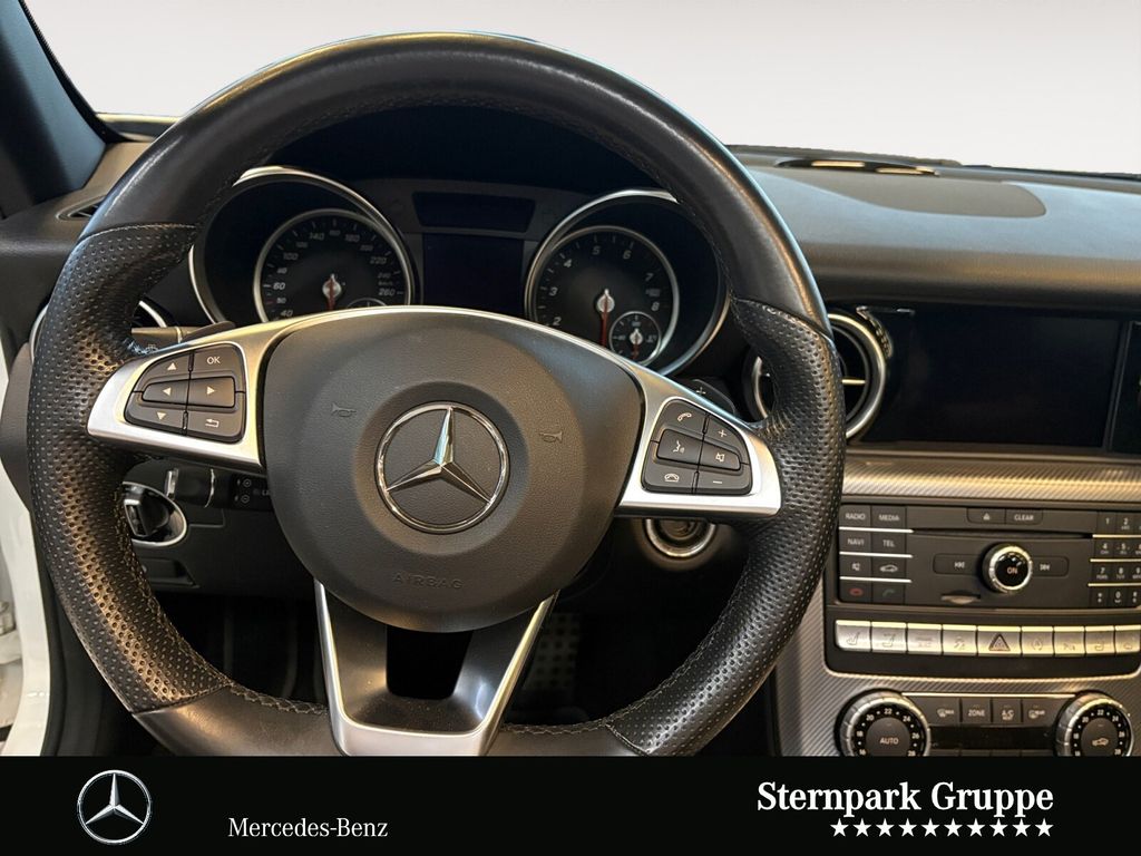 Mercedes-Benz SLC 300 2019