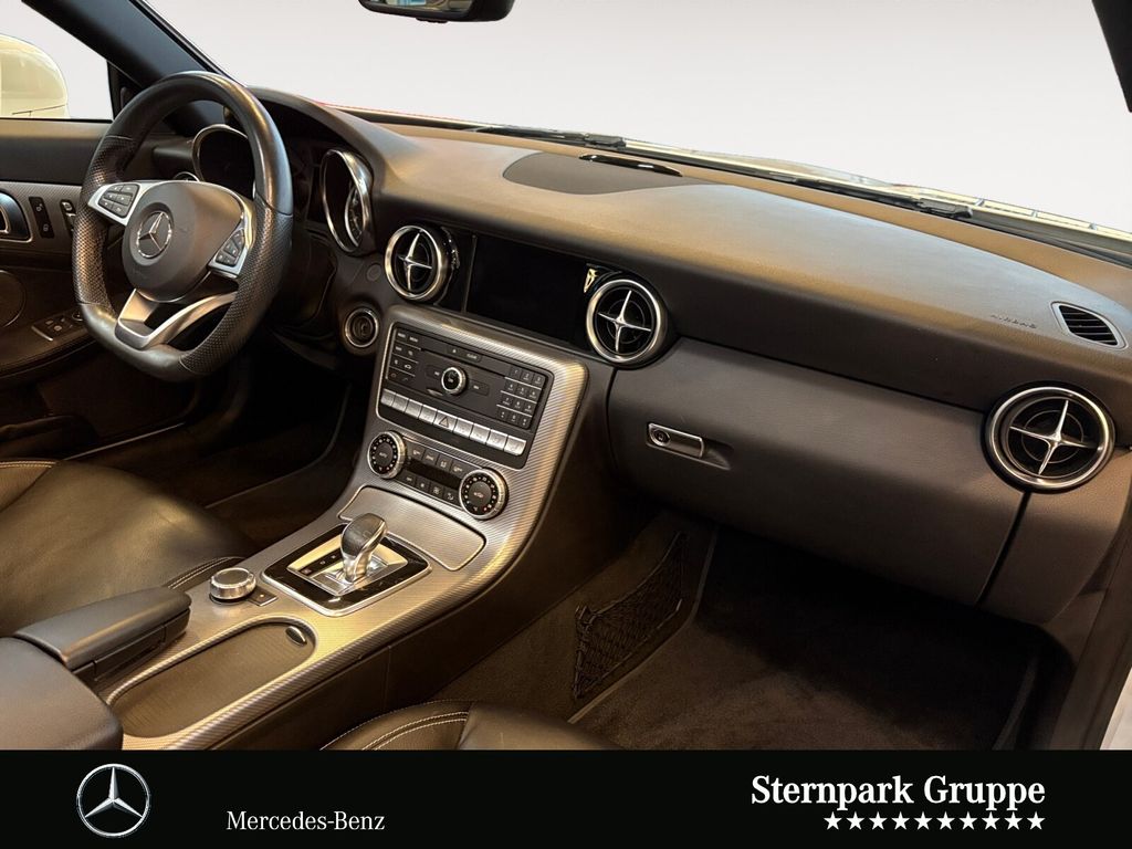 Mercedes-Benz SLC 300 2019