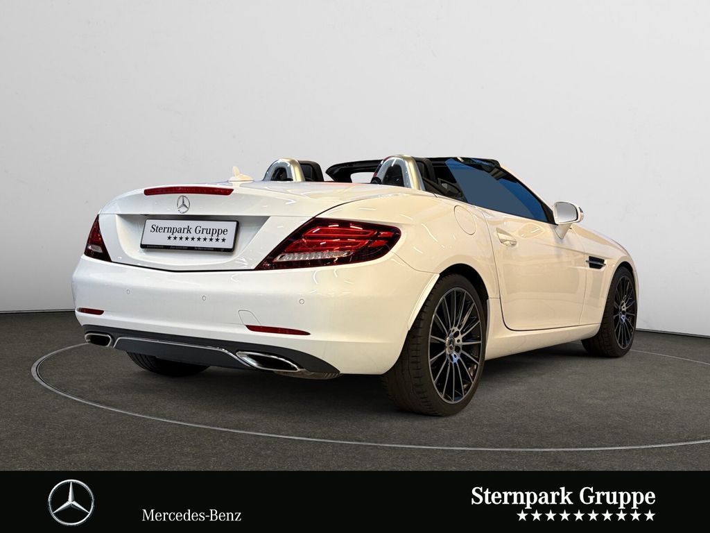 Mercedes-Benz SLC 300 2019