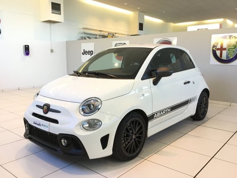 Abarth 595 2024