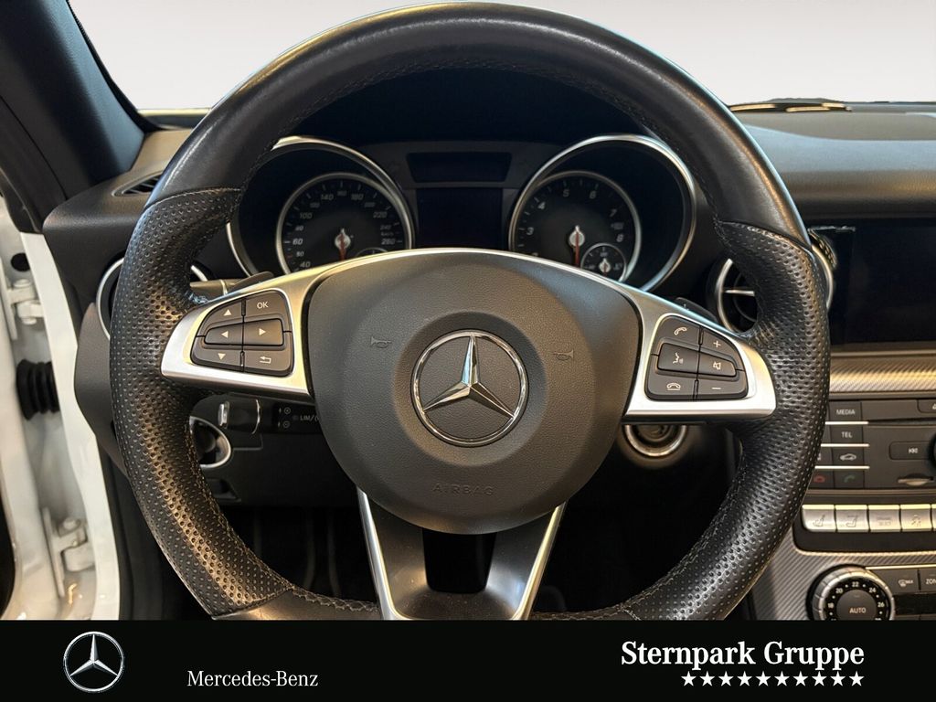 Mercedes-Benz SLC 300 2019