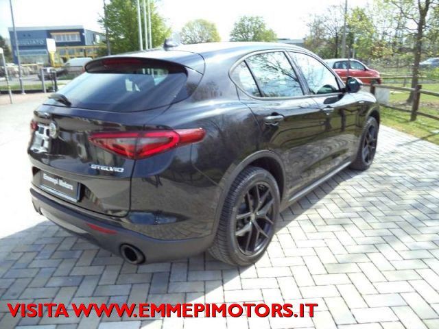Alfa Romeo Stelvio 2020