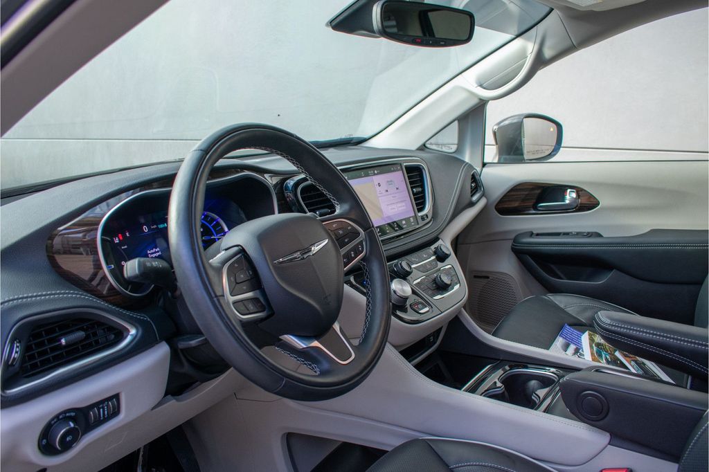 Chrysler Pacifica 2022