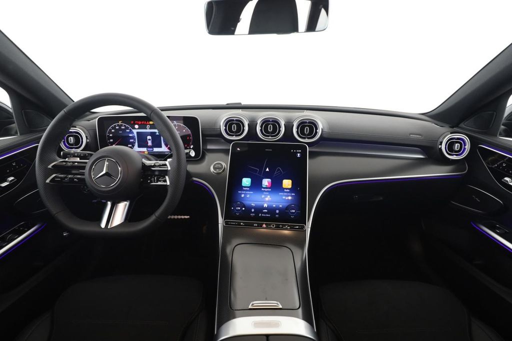 Mercedes-Benz C 220 2025