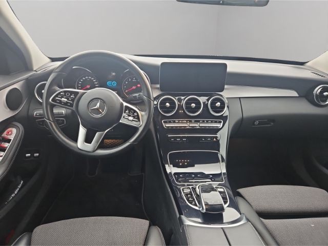 Mercedes-Benz C 300 2021