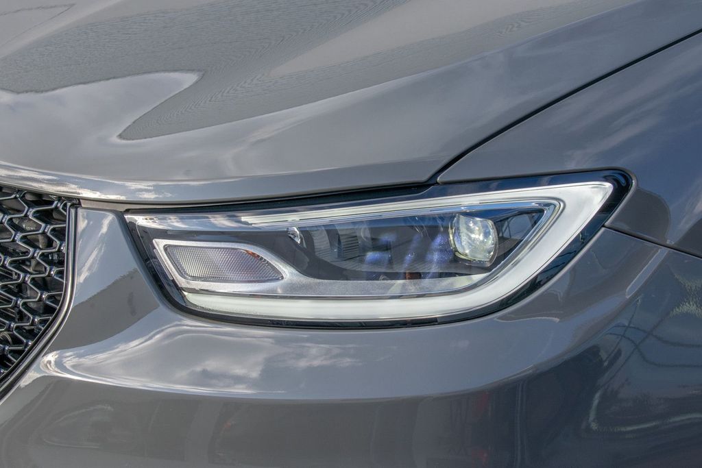 Chrysler Pacifica 2022