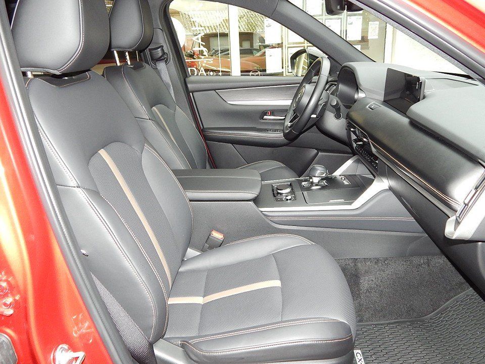 Mazda CX-60 2025