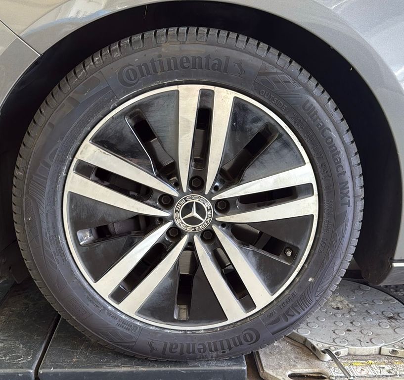 Mercedes-Benz B 200 2021