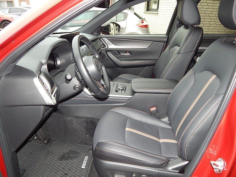 Mazda CX-60 2025