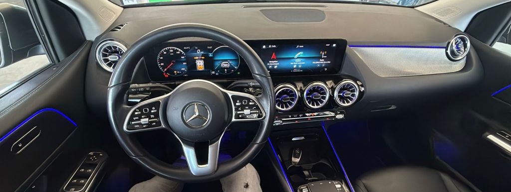 Mercedes-Benz B 200 2021