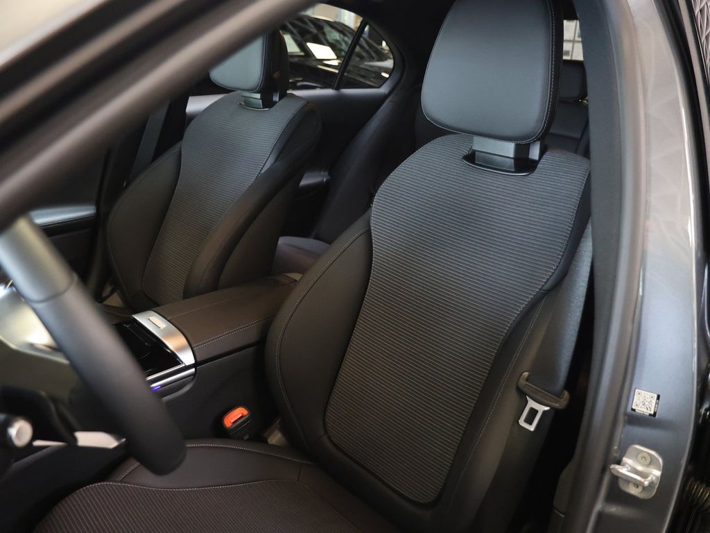 Mercedes-Benz C 200 2024