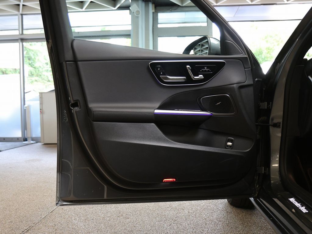 Mercedes-Benz C 200 2024