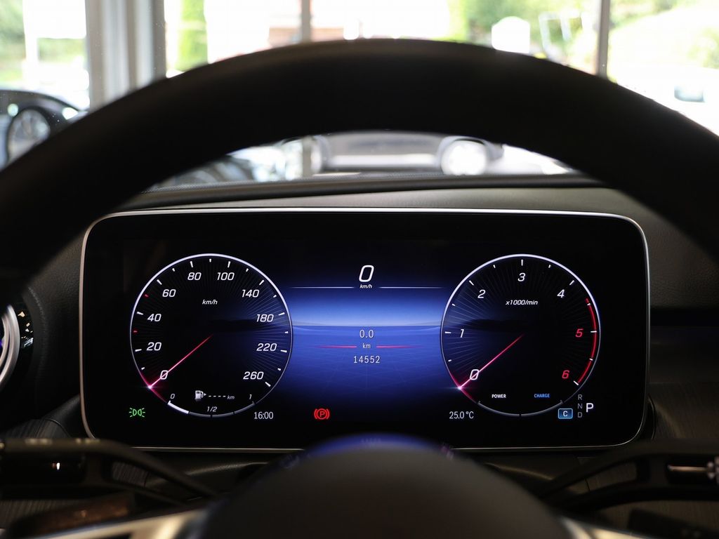 Mercedes-Benz C 200 2024