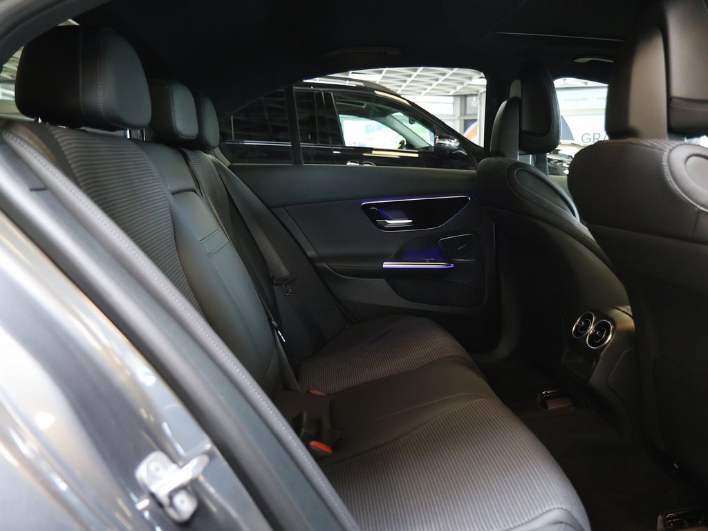 Mercedes-Benz C 200 2024