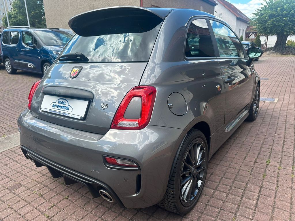 Abarth 500 2023
