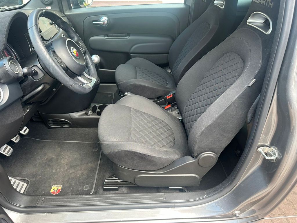 Abarth 500 2023