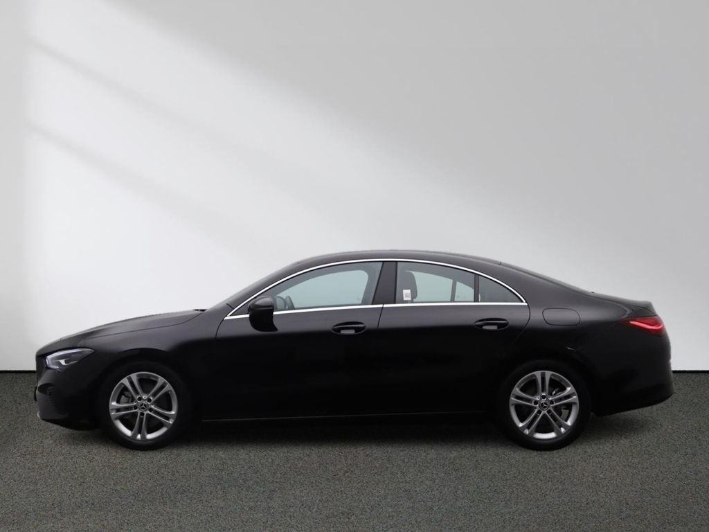 Mercedes-Benz CLA 180 2024