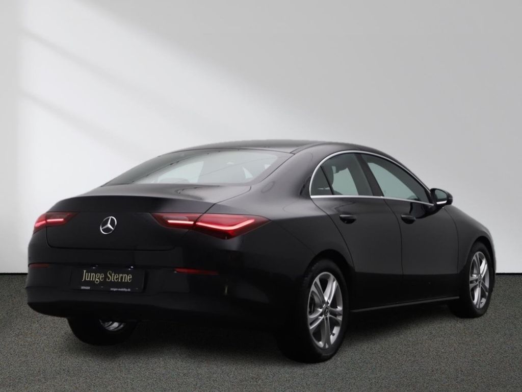 Mercedes-Benz CLA 180 2024