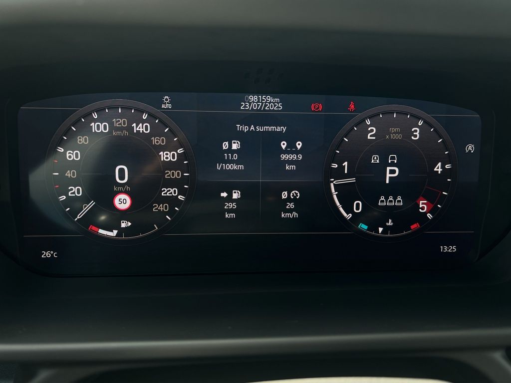 Land Rover Defender 2020