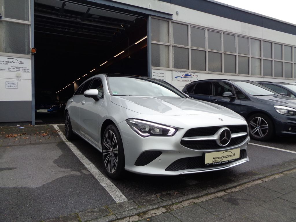 Mercedes-Benz CLA 200 2022