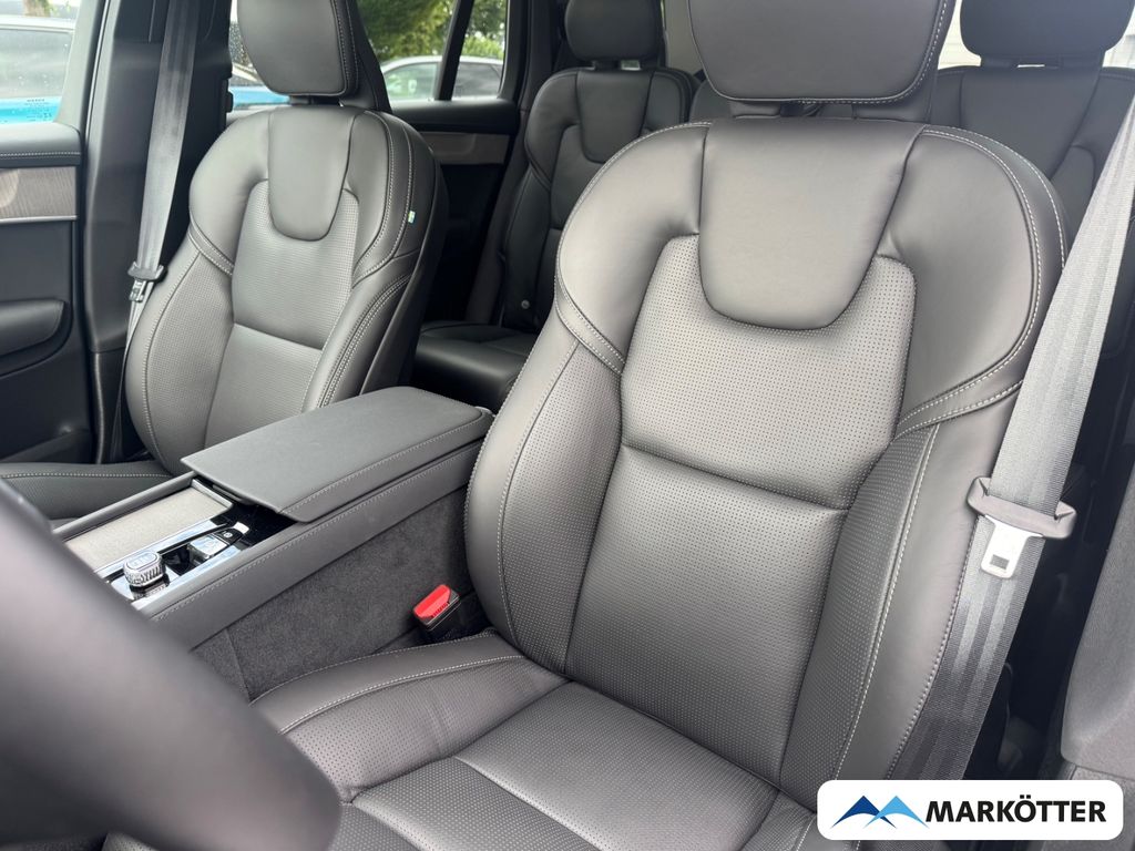 Volvo XC90 2025