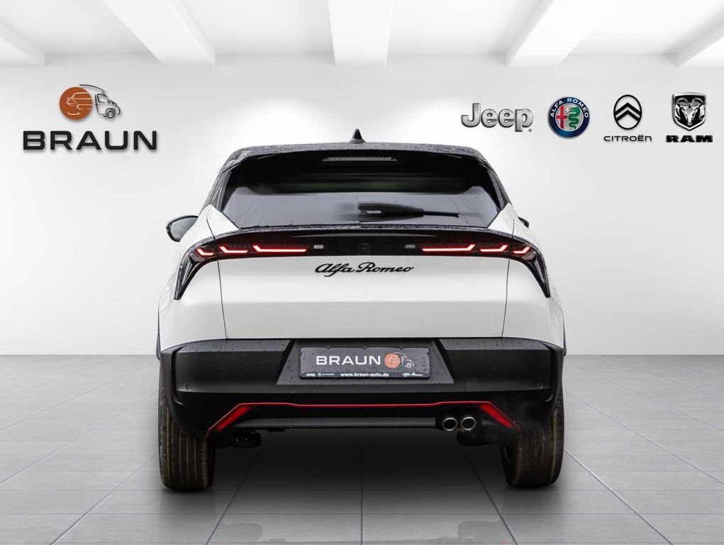 Alfa Romeo Junior 2025