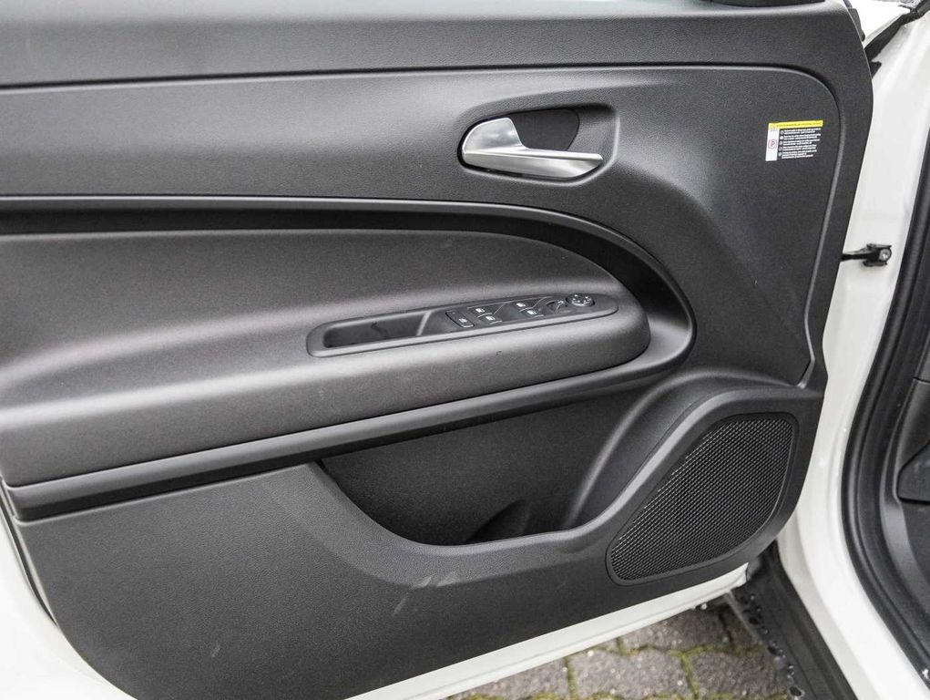 Alfa Romeo Junior 2025