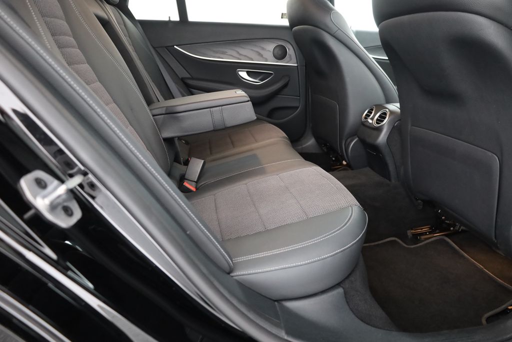 Mercedes-Benz E 300 2020