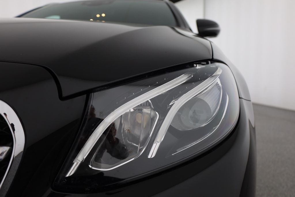 Mercedes-Benz E 300 2020