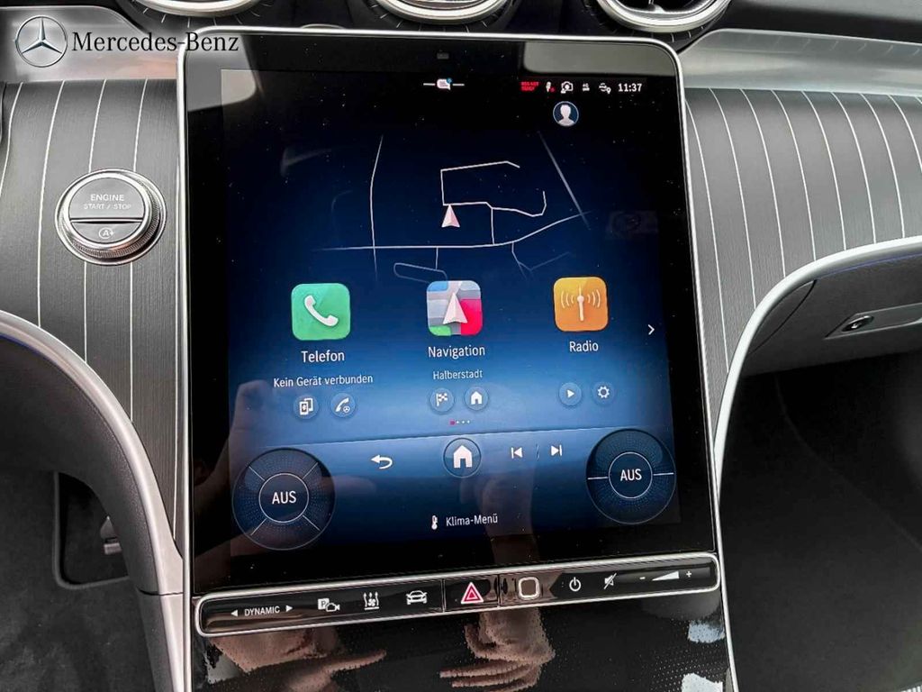 Mercedes-Benz C 300 2025