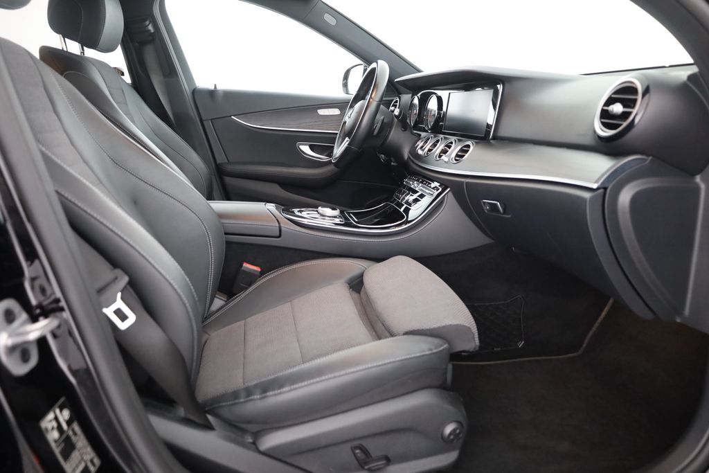 Mercedes-Benz E 300 2020